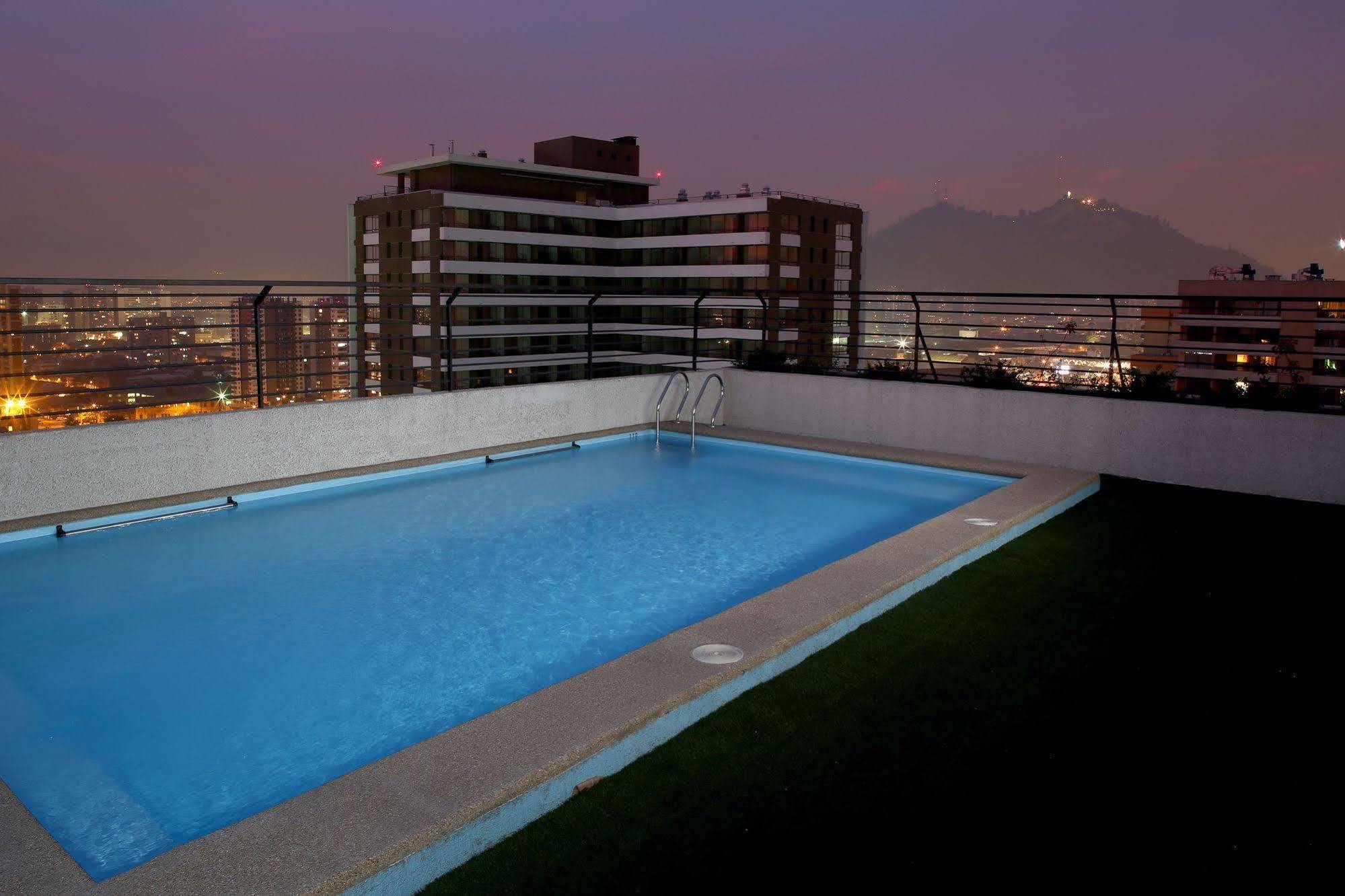 Hotel Capital San Pablo Santiago Exterior photo
